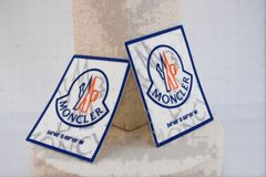 4 Farbvarianten 0,5 mm Siebdrucketiketten Transparentes TPU für Bekleidung