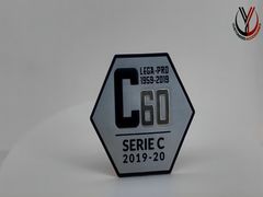 Bekleidungs-TPU-Drucketikett mit reflektierendem silbernen Logo und Schaumstoff