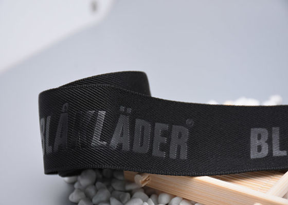 Kleid kundenspezifischer Logo Polyester Webbing Straps Embossed 35mm schwarz