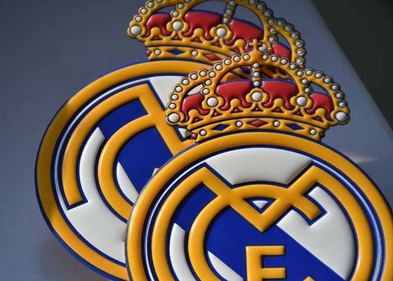 Kundenspezifisches abbaubares TPU prägte LogoWärmeübertragungsaufkleber für Kleider