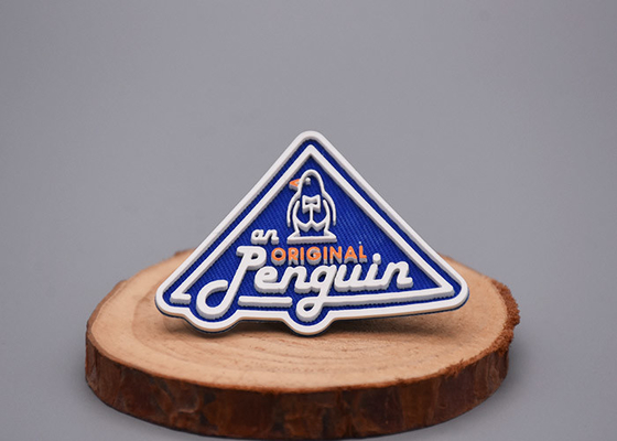 Heiße Schmelzfertigten klebende Drucksilikon-Kleidungs-Aufkleber Twill zurück besonders an